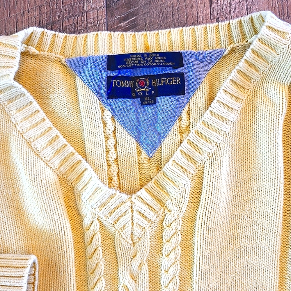Vtg 90s Tommy Hilfiger Golf Mens L Cotton Cable Knit V-Neck Dad Sweater Yellow